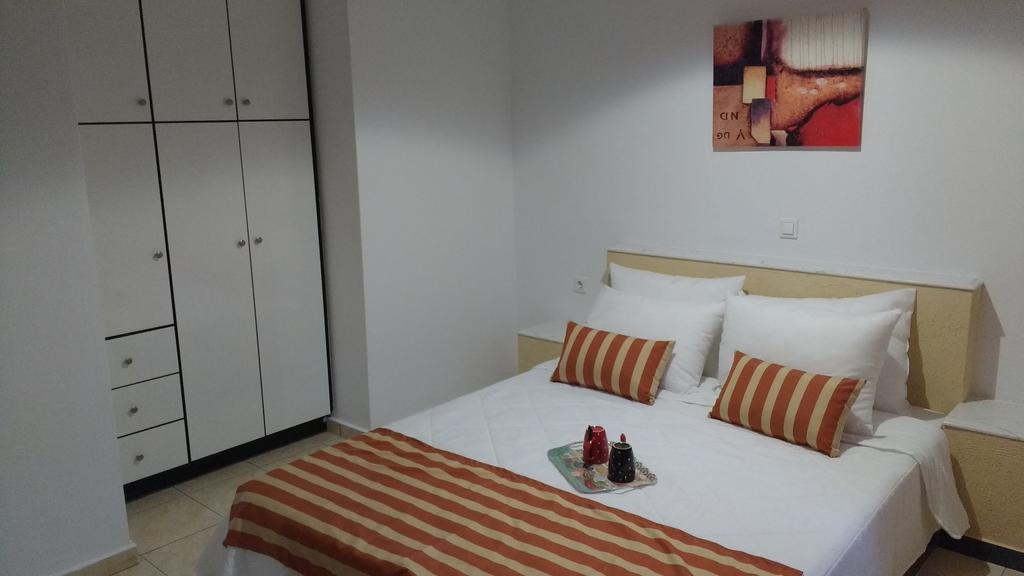 Vazeos Apartments Karterados  Habitación foto