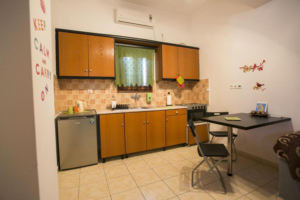 Vazeos Apartments Karterados  Exterior foto